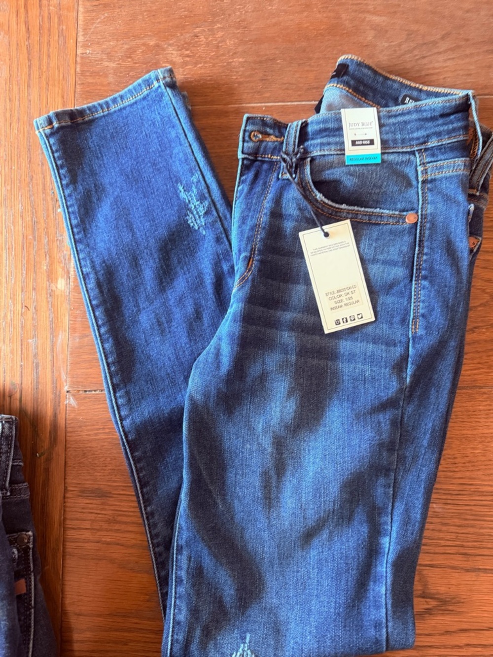 Judy Blue Dark Blue Distressed Skinny Jeans